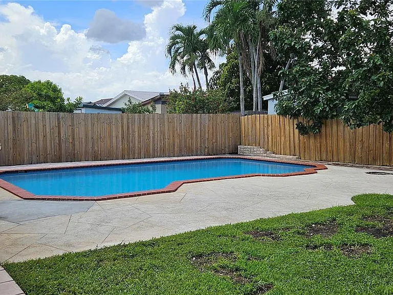 14765 SW 82nd St — Photo 39
