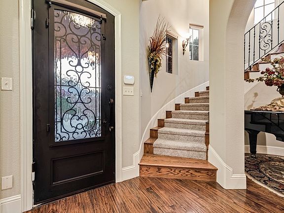 3rd image of 18307 Frankford Lakes Cir