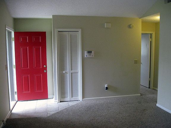 4th image of 8300 Plaza Gate Ln APT 1121