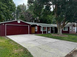 940 E 4th St, Weiser, ID 83672