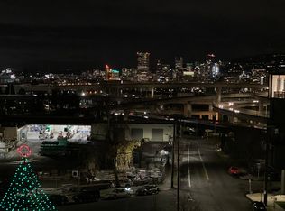 878 N Fremont St #416, Portland, OR 97227