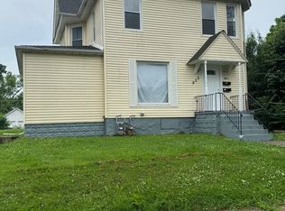 HM 925 East 14th Street, Davenport, IA 52803