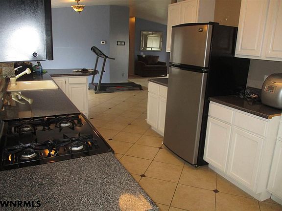 5th image of 1209 Avenue L
