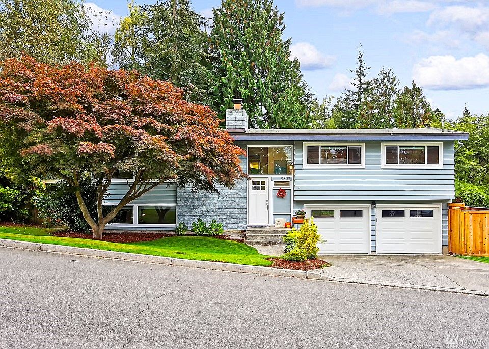 Quite Cul-de-sac location near Yost Park and just a short walk to Downtown Edmonds