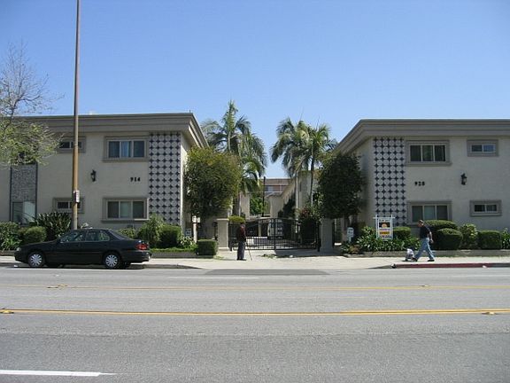 2nd image of 920 S Central Ave APT 17