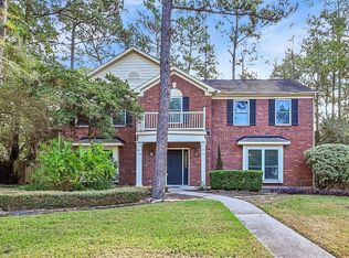 2 Lantern Hollow Pl, Spring, TX 77381