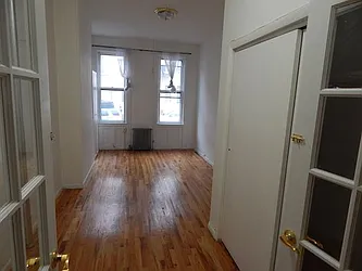 Rented by Capri Jet Realty Corp