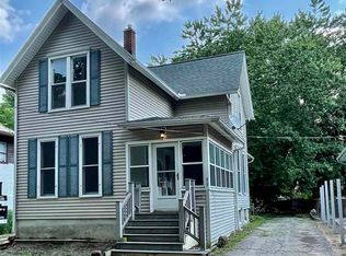 317 Carr St, Jackson, MI 49201