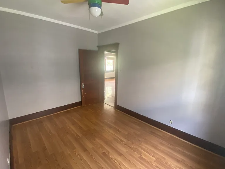 2204 George St — Photo 11