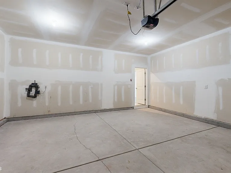 163 Barwick Dr NW — Photo 27