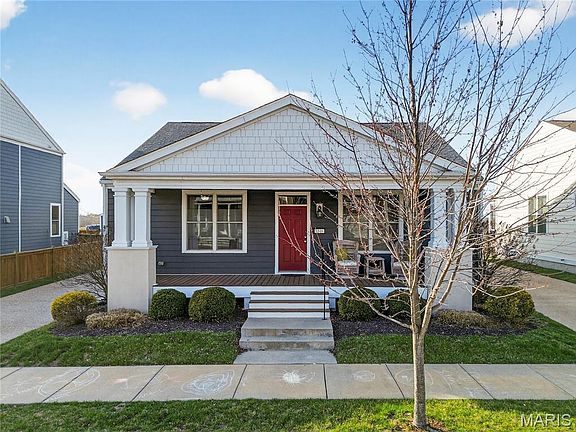 3rd image of 3548 Shire Ln