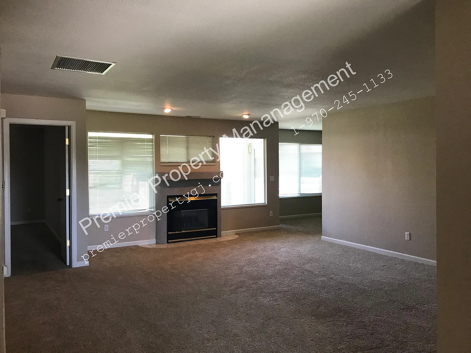 3 bed, 2.0 bath, $1,800 — Photo 2