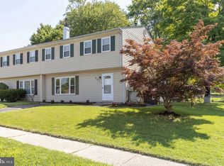 7711 Queens Park Rd, Pasadena, MD 21122