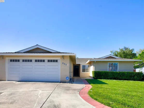 890 Mulcaster Ct, San Jose, CA 95136