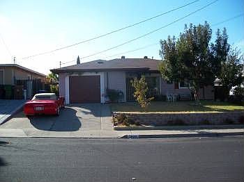 1st image of 2820 Stamm Dr