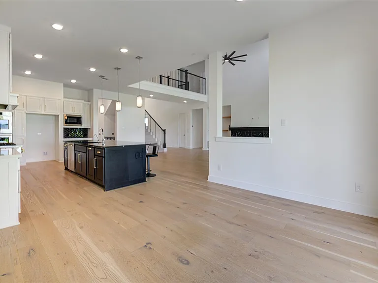 10318 Fountain Shore Dr — Photo 16