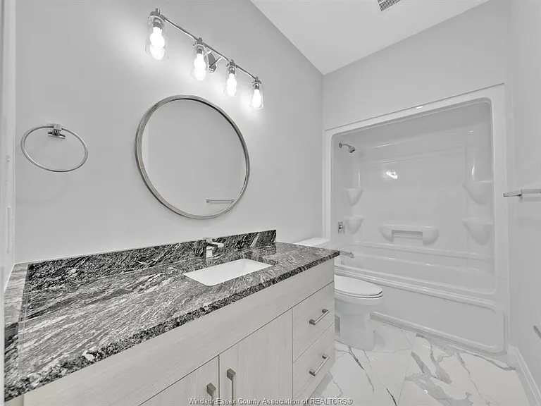 3549 Peter St #4 — Photo 22