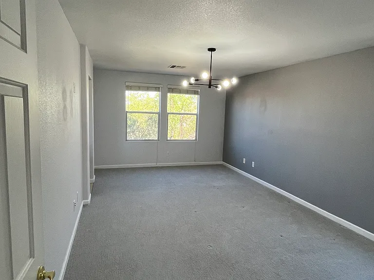 2412 Ember Mist Ct — Photo 16