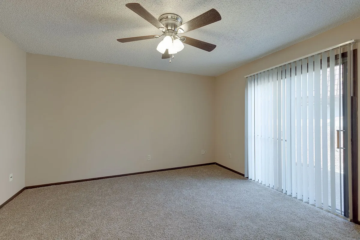 Building Photo - Aragon Apartments