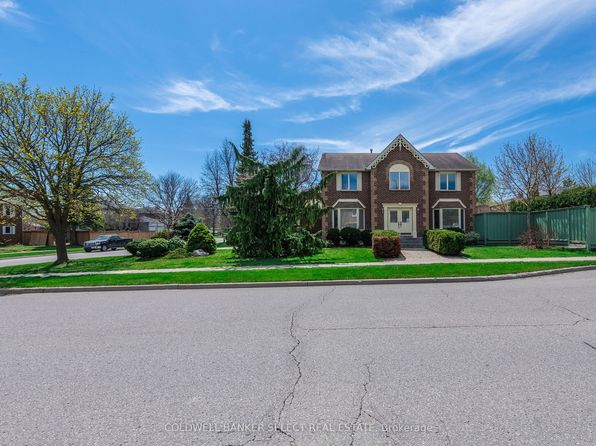2 Saint Michaels Cres, Caledon, ON L7E 5Z6