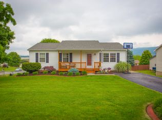 233 N Rome Dr, Roanoke, VA 24019