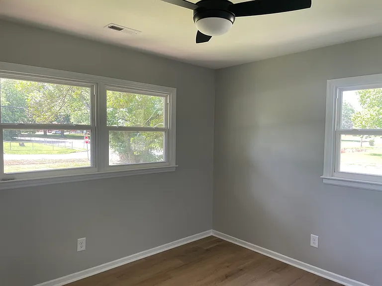 4th bedroom/office (room does have a closet)