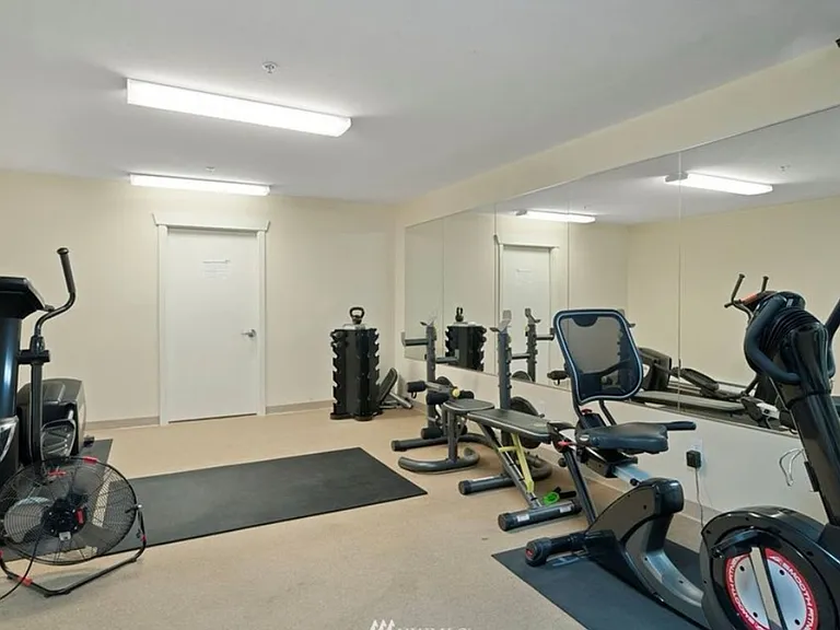 500 Elliott Ave W #404 — Photo 13