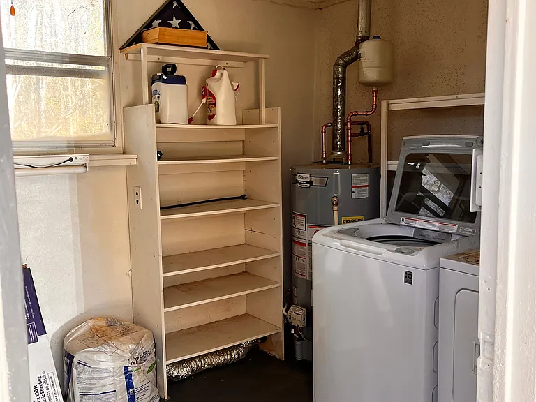 207 Skyview Dr — Photo 12