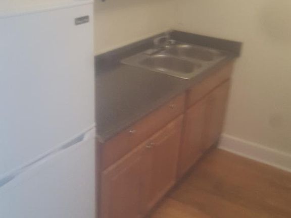 5th image of 524 Mlk St S APT 5