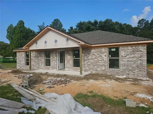 8198 Meadowood Dr, Citronelle, AL 36522