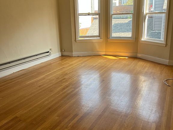 2nd image of 2120 Larkin St APT 304