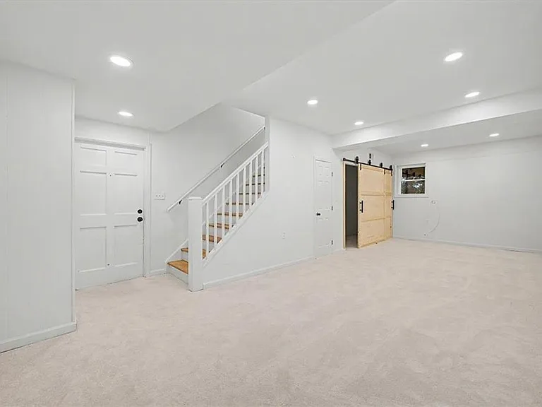3868 Emerson St — Photo 27