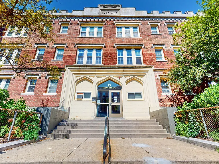 13 Glenville Ave #4F — Photo 10