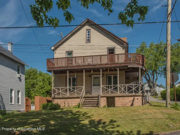 629 Clinton St, Vandling, PA 18421