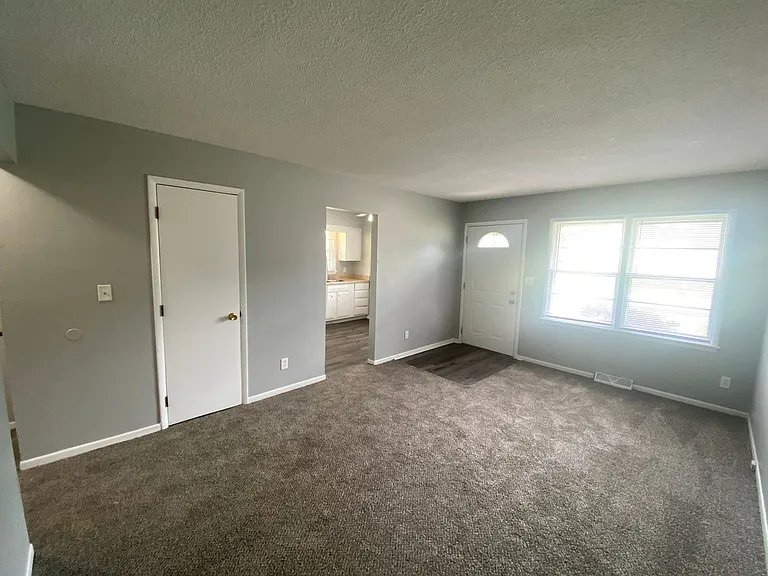 3302 SE 5th Street — Photo 14
