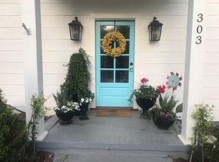 303 South St, Davidson, NC 28036