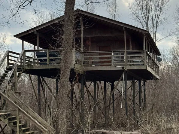 2026 Pecan Grove Rd, Woodville, MS 39669