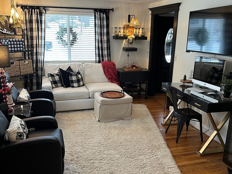 Family room area