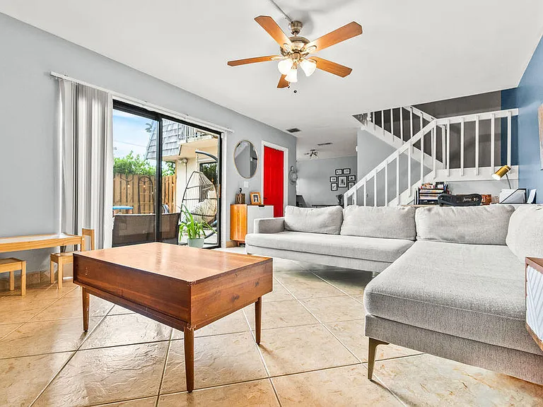 29 Lake Arbor Dr — Photo 10