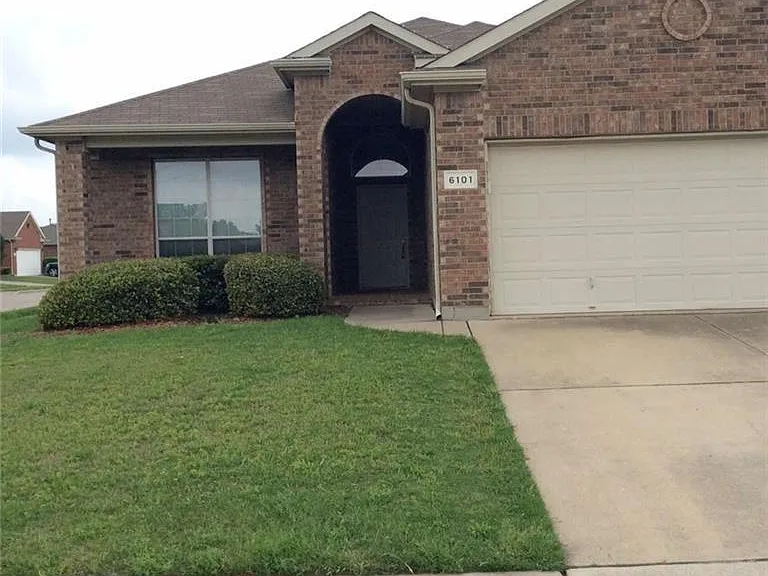 6101 Melanie Dr — Photo 1