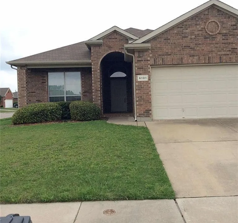 6101 Melanie Dr