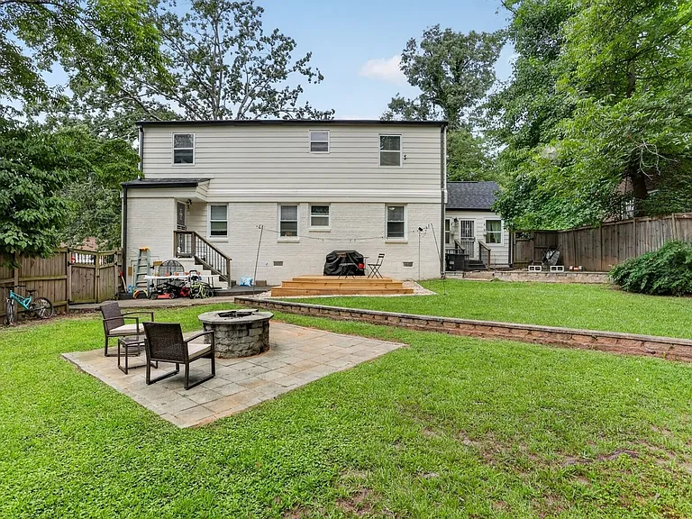 1630 Sylvan Rd SW — Photo 24