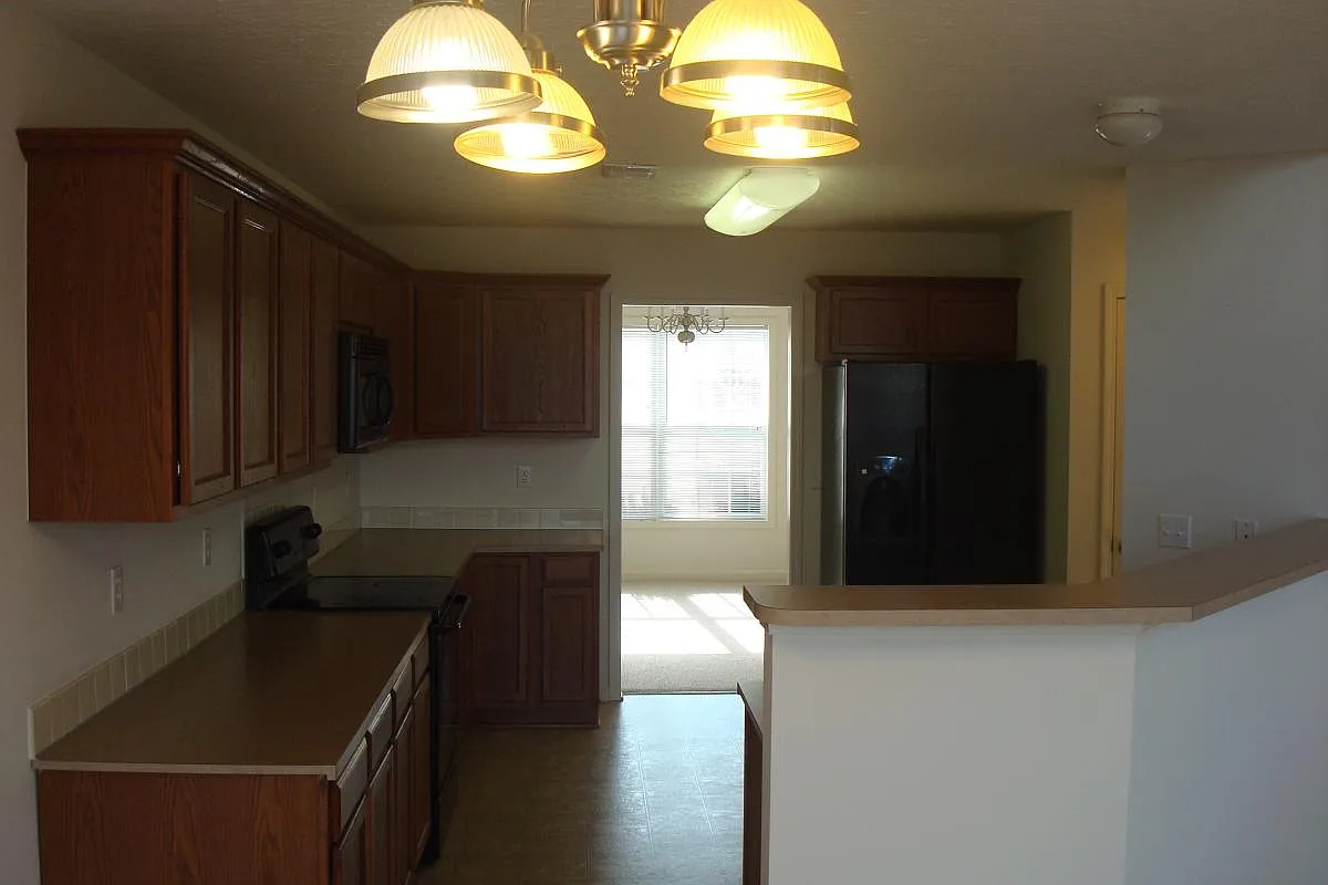 Sprucewood Drive, Lexington — Photo 2