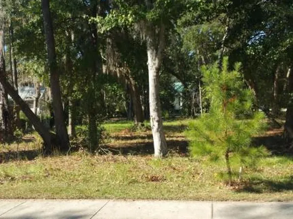 5 Park Rd, Hilton Head Island, SC 29928