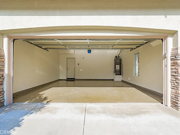 18662 Park Meadow Ln — Photo 29