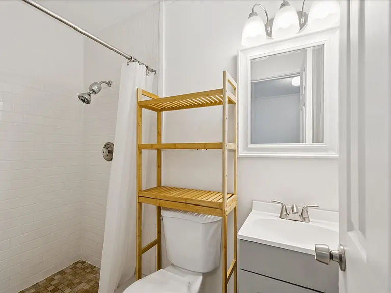 3272 Minnow Creek Dr — Photo 43
