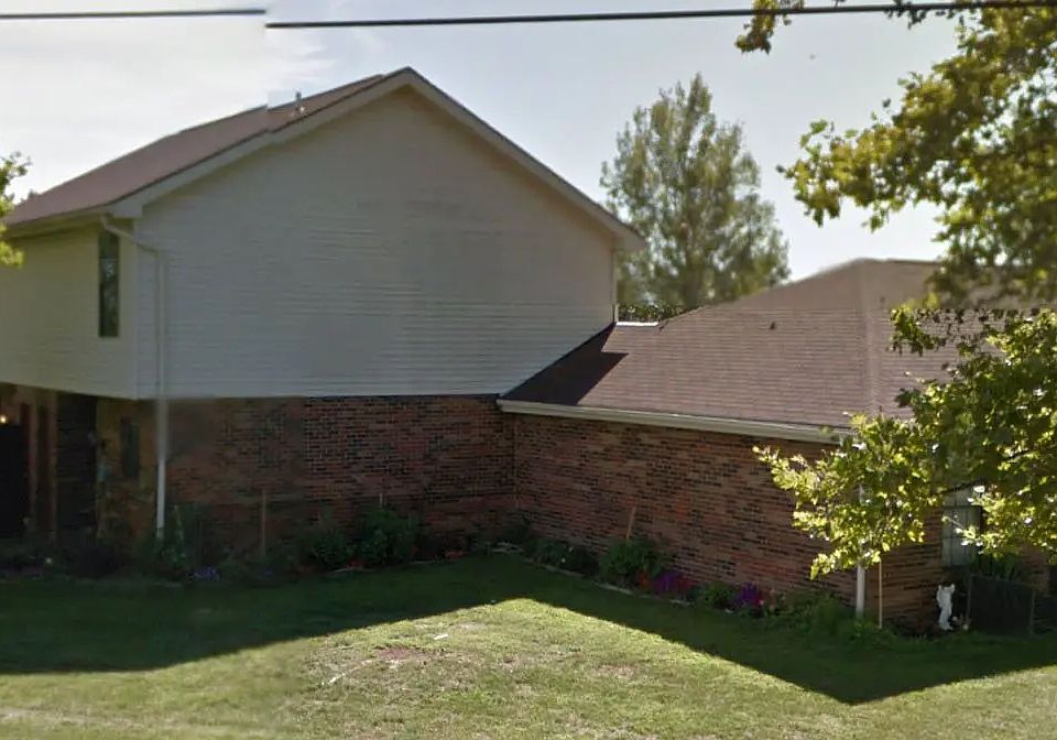 Holland Terrace 293 S Main St New Holland OH Zillow