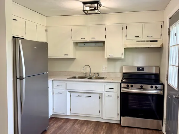 3003 Lake Rd #5, Brockport, NY 14420