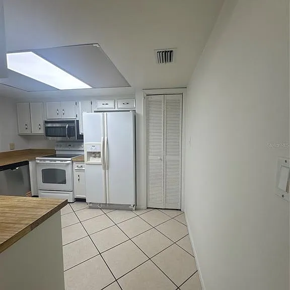 2329 Pine Tree Ct — Photo 15