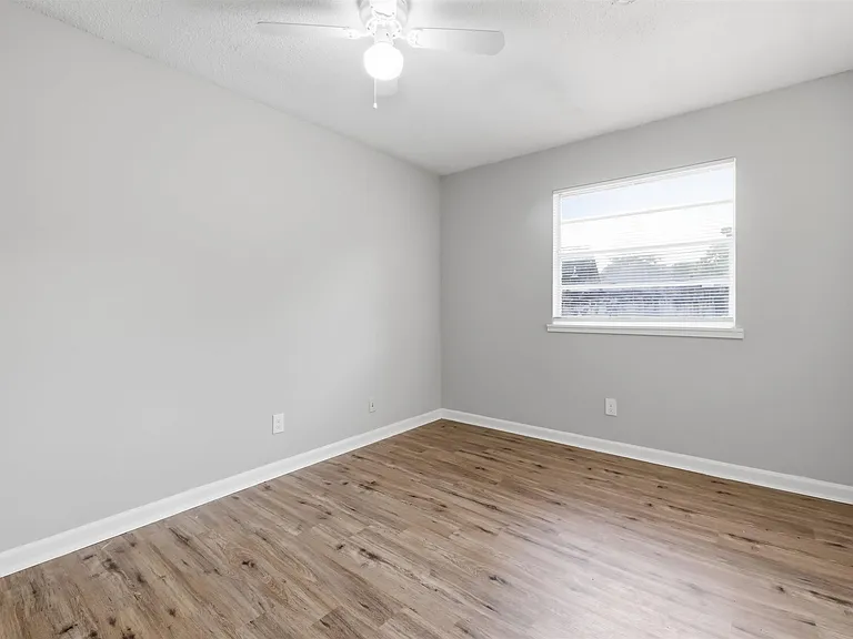2032 Stouts Rd #J — Photo 20
